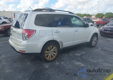 2013 Subaru Forester 2.5X Premium из США, поврежденный, VIN JF2SHADC9DH402670